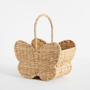 New Pottery Barn Kids Butterfly Shaped Basket Hand Woven Natural Finish NWT